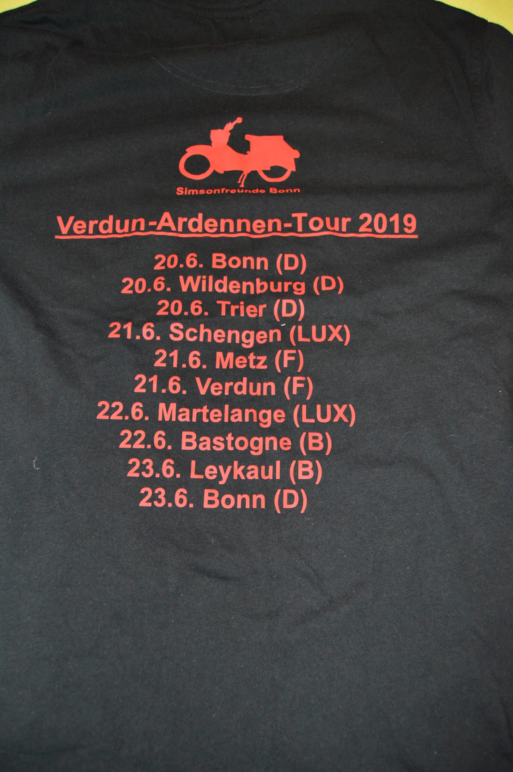 Ein T-Shirt mit Tourenzielen