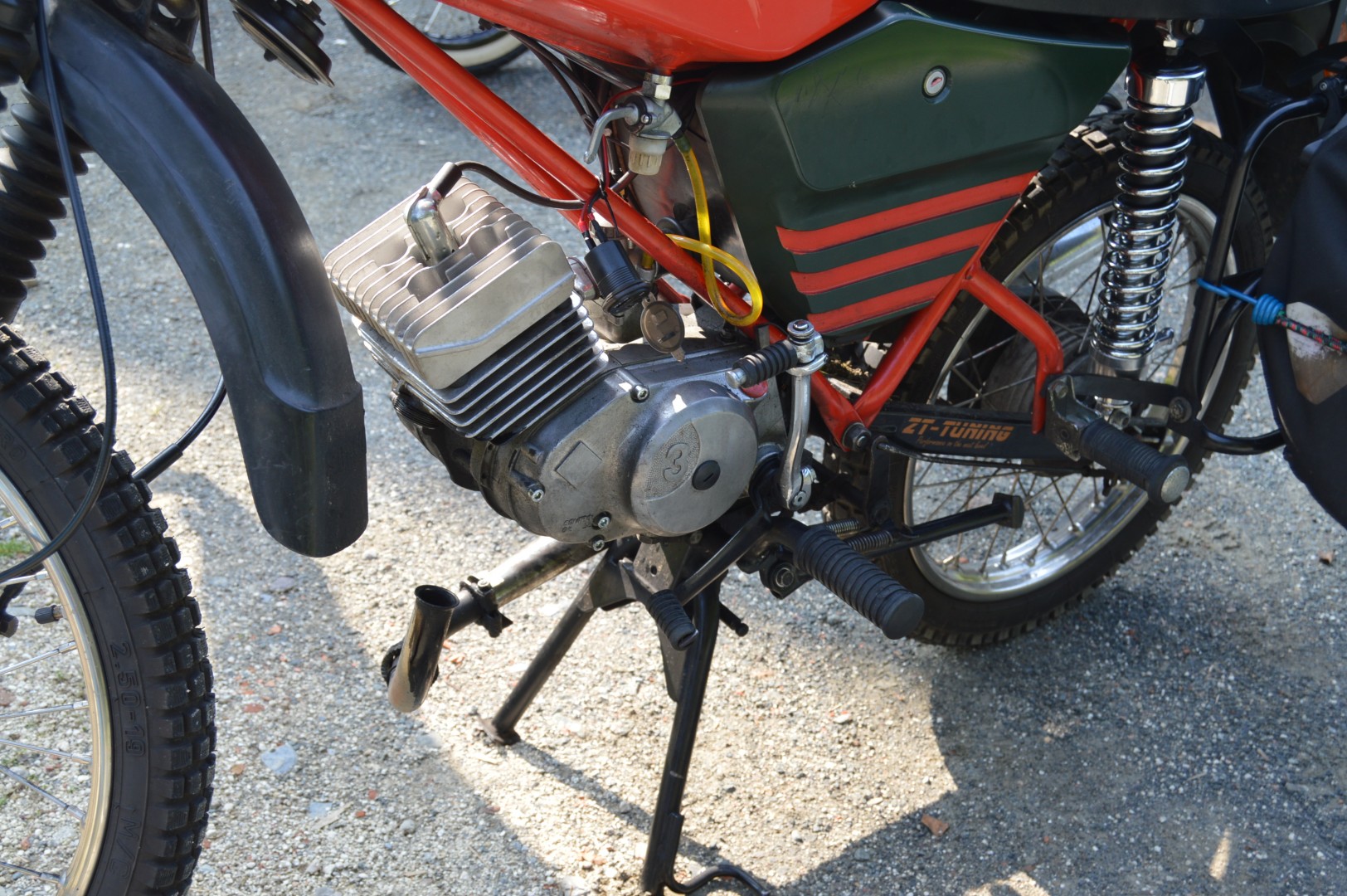 Defektes Simson Moped