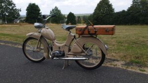 SR2 Moped